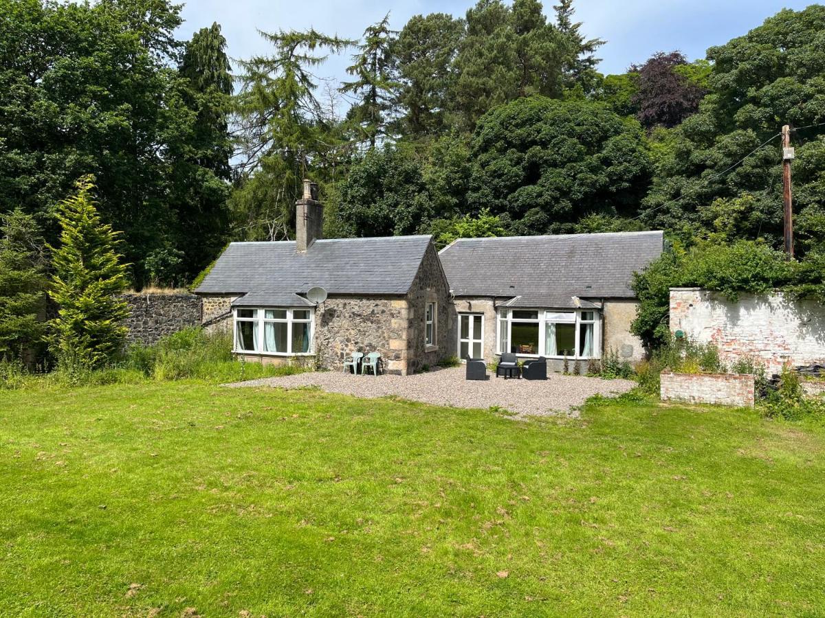 Peaceful Cottage With Fireplace Charleton Estate Ийли Екстериор снимка